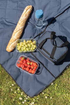 Hopvikbar quiltad picknickfilt 145 x 130 cm